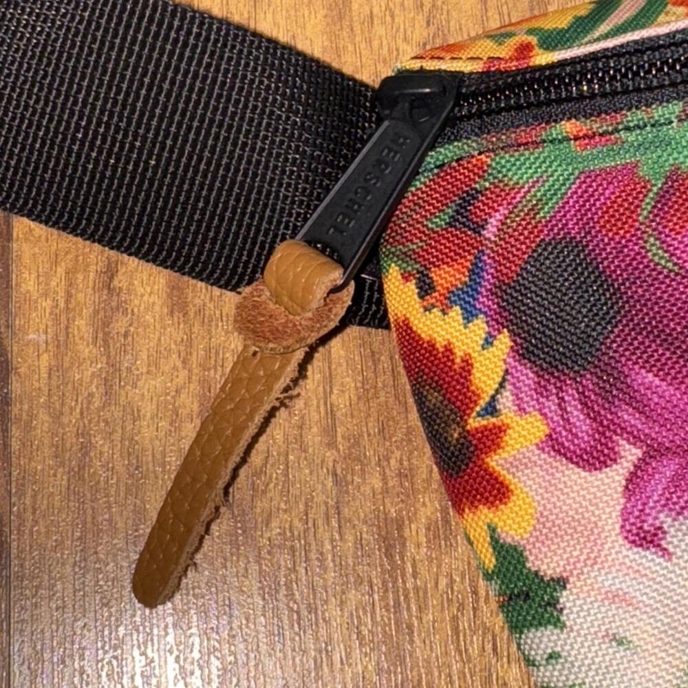 Herschel Supply Co. Canvas Bag/Fanny Pack - Picture 5 of 7